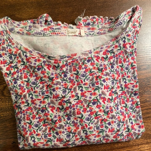 flower t-shirt - Picture 3 of 4